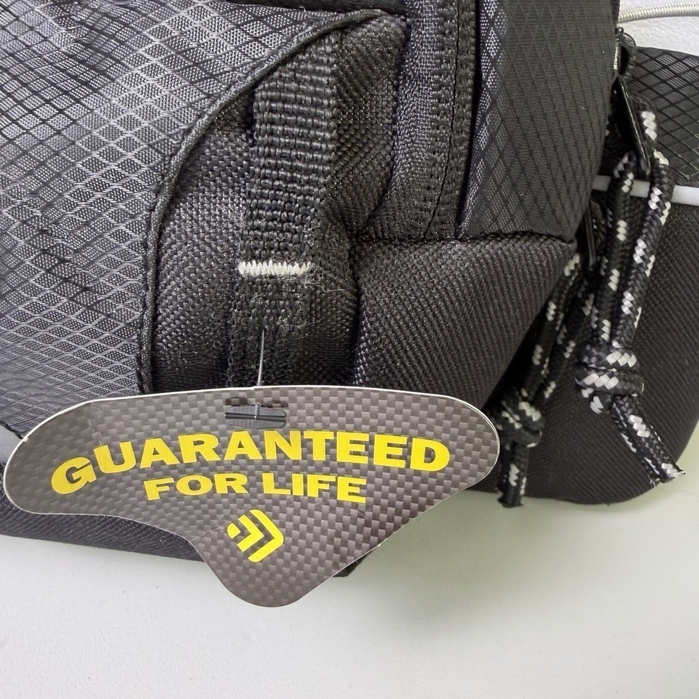 Outdoor Products H2O Mojave Waist Pack Black Hydration Belt with 2 Water Bottles - Picture 4 of 15
